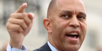 Blindsided Hakeem Jeffries threatens retribution after Dem defectors rescue GOP gambit