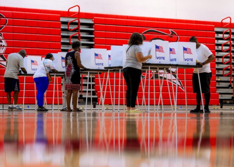 Advocacy groups, fearing federal intimidation, plan to deploy poll watchers