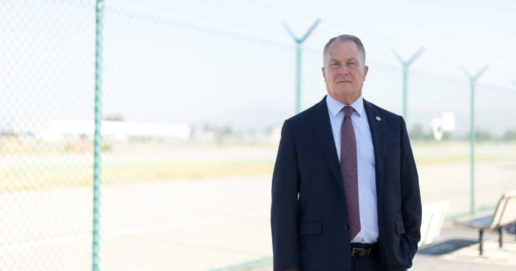 Bezos, Judge Judy, Rihanna: L.A. County tax collector goes after celebrities’ jets