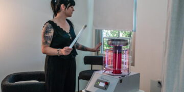 What’s the deal with … this Kardashian-approved ‘stress relief’ machine?