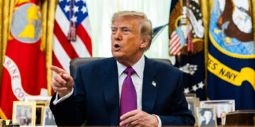 Trump Returns to a Familiar Playbook as the War With Iran Flares Up Again