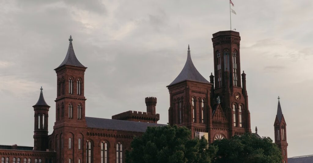 The White House Is Trying to Ice Out the Smithsonian