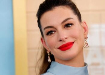 Anne Hathaway spurs massive MAGA meltdown — with call for kindness she made four years ago