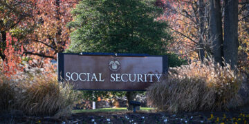 Will you get your full Social Security payout? Here’s what experts say.