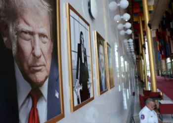 ‘Palpable fear’: Overlooked story flagged as Trump ‘holds a gun’ to federal workers’ heads