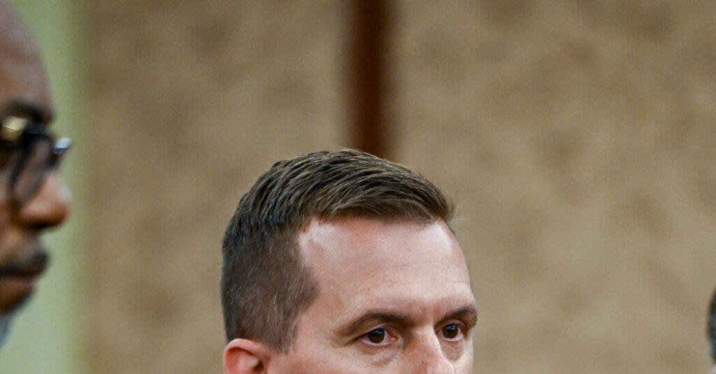 As Midterms Loom, Democrats Feud Over Defections