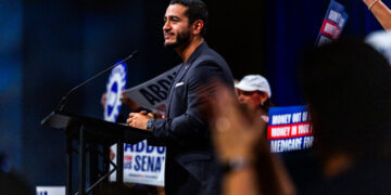 El-Sayed Wants to Mend Ties With Jewish Democrats, but Some Are Not Impressed