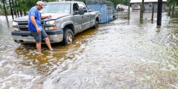 Texas Is Drenched by Storm’s Remnants, and More Flooding Is Possible