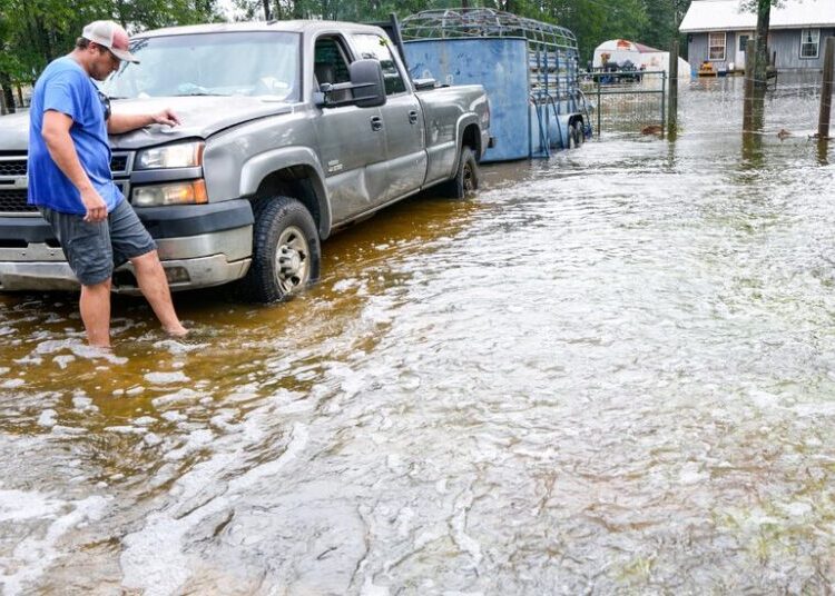 Texas Is Drenched by Storm’s Remnants, and More Flooding Is Possible