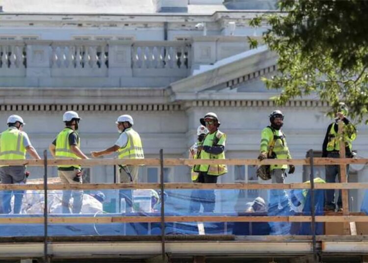 ‘It’s becoming a fortress’: New White House construction changes trigger major alarm