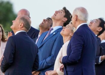 Meloni breaks Berlusconi’s record for longest-serving uninterrupted government, longest since WWII