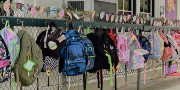 Los Angeles District Bans Most A.I. for Students