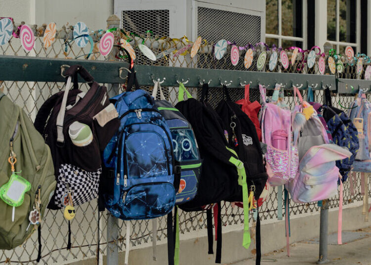 Los Angeles District Bans Most A.I. for Students