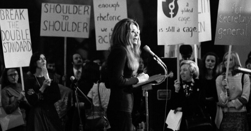 Hillary Clinton, Lena Dunham and Others Celebrate Gloria Steinem