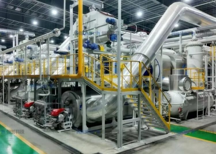 China Installing Huge Facility That Turns Plastic Waste Into Jet Fuel