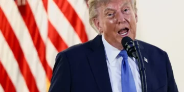 Trump triggers “frightening sign” as billions in gold flee New York vaults: expert