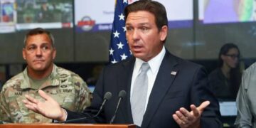 Ron DeSantis melts down at protester with a rambling George Soros rant: analyst