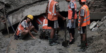 Workers Rescued From Tunnel in Nepal 9 Days After Flood