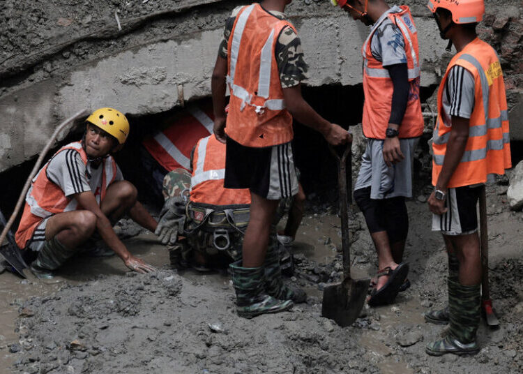 Workers Rescued From Tunnel in Nepal 9 Days After Flood