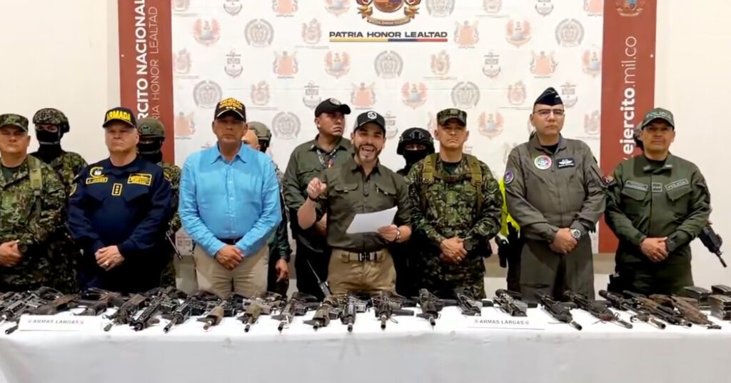 Colombia’s New President Poses With Dead Bodies in Show of Force