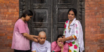 Families Turn to Symbolic Cremation After Nepal Floods