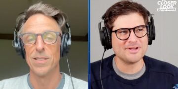 Seth Meyers and Sal Gentile Joke They’ve ‘Finally Learned Something’ From Trump in Latest ‘Closer Look’ Podcast
