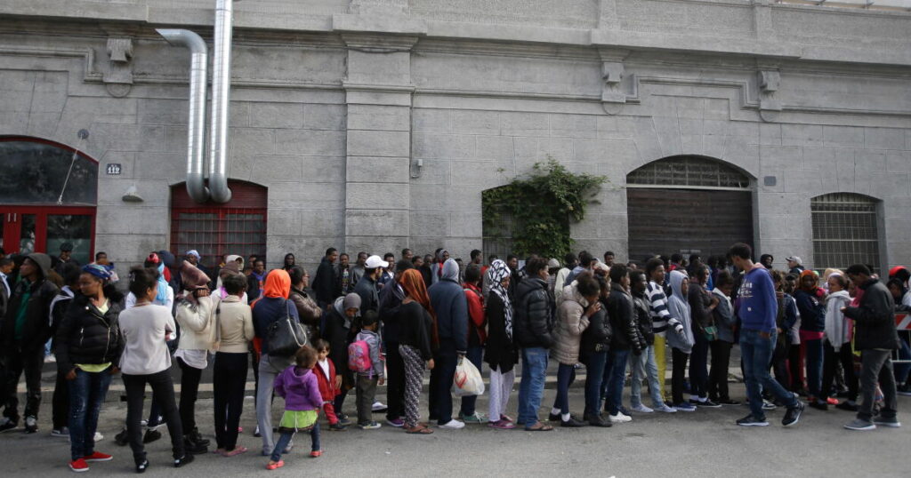 5 EU nations agree on model to send rejected migrants to ‘return hubs’ as early as 2027