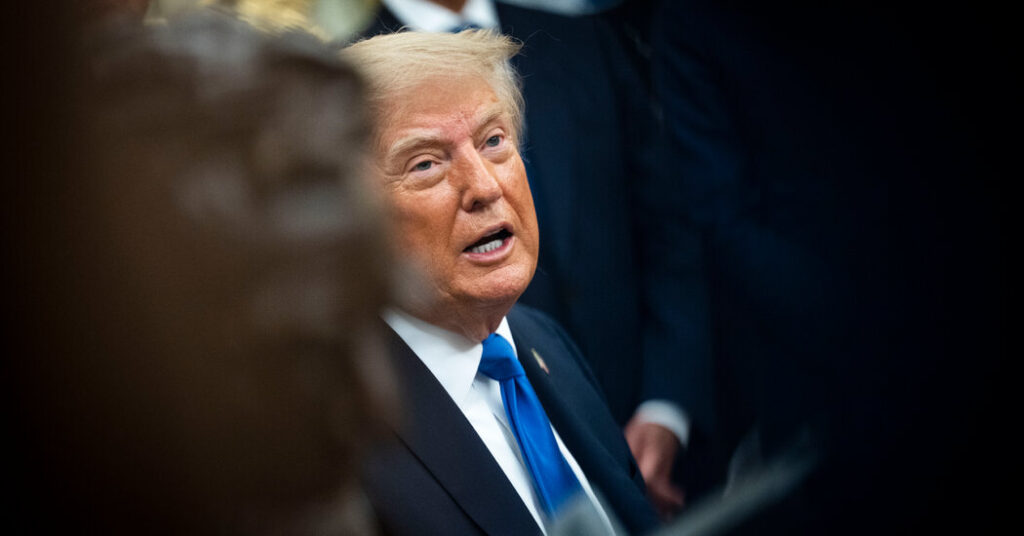 Trump Threatens to Halt Some Trade Unless the Fed Cuts Rates