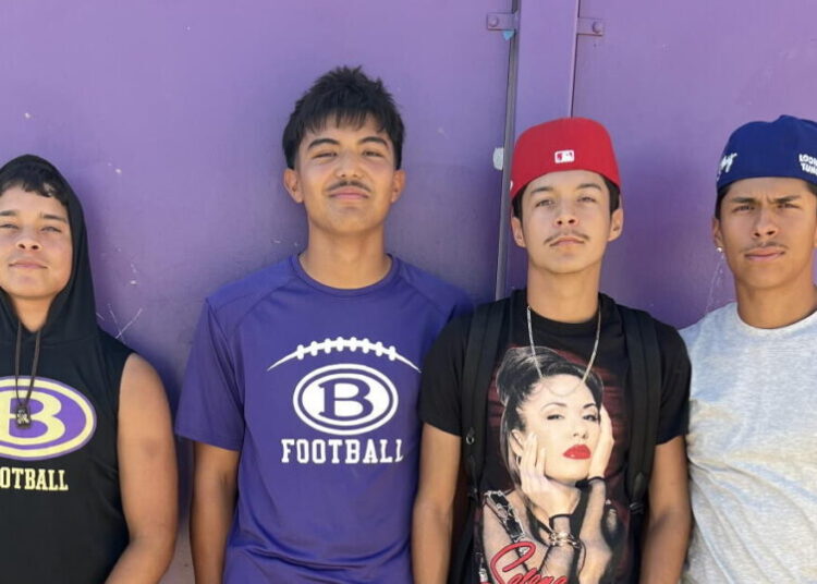 Prep talk: Bell football team is blessed with five baseball players as starters
