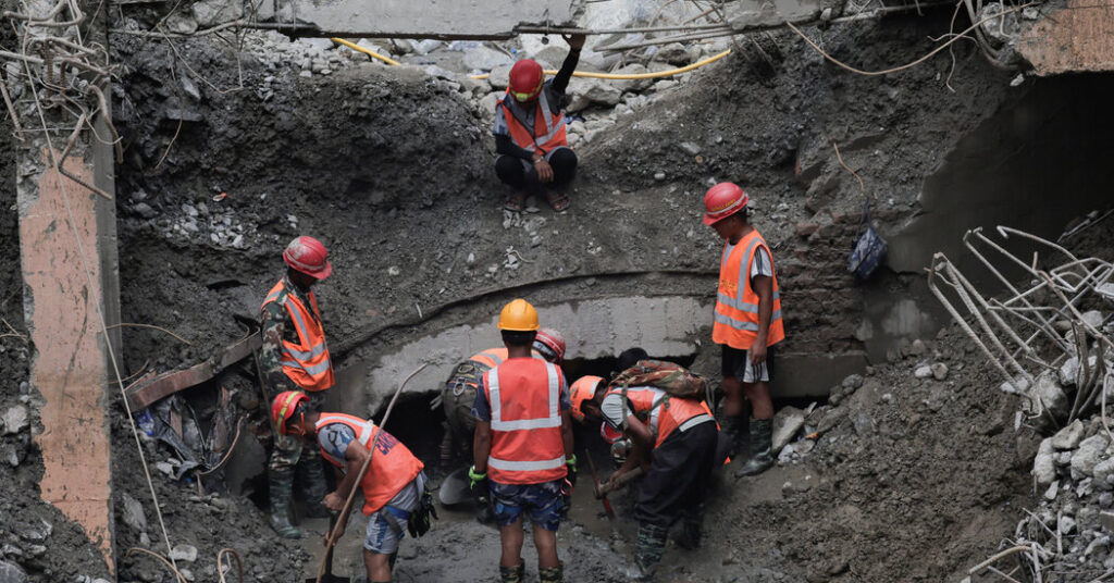 9 Days After Flood, Two Men Are Pulled Alive From Mud-Filled Tunnels in Nepal