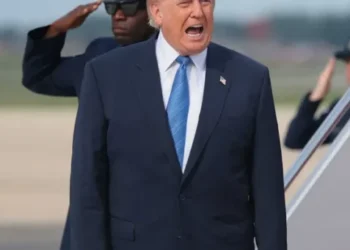 GOP gets grim prediction as Trump ‘aggressively makes things worse’ for his own party