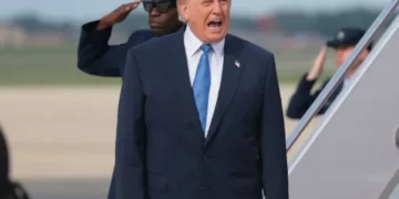 GOP gets grim prediction as Trump ‘aggressively makes things worse’ for his own party