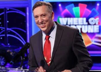 ‘Wheel of Fortune’ announcer Jim Thornton fired after in-flight pedophilia chatroom incident