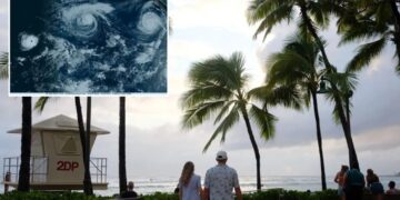 Hawaii on high alert as Hurricane Lowell takes drastic turn toward islands