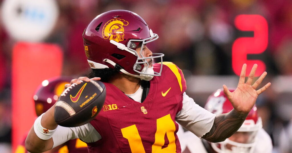 No. 14 USC dominates Fresno State with efficient offense, ruthless defense in shutout