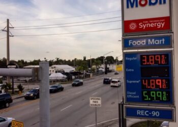 The overlooked Russia-Ukraine war grows its outsized impact on energy as U.S. diesel prices hit all-time high
