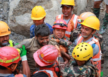 9 days after deadly Nepal floods, 2 men are rescued from tunnel
