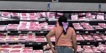 Here’s why wages are falling behind inflation, an economic warning sign