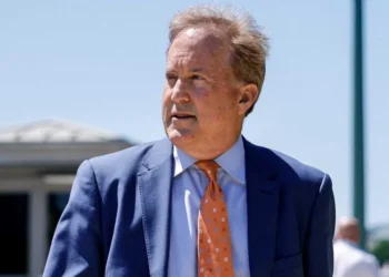 Ken Paxton in hot water over possible federal law violation: ‘Mind-boggling’