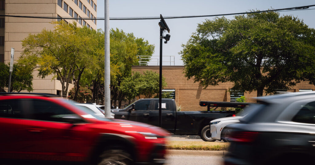 In Red States, Law-and-Order Republicans Turn Against Flock Cameras