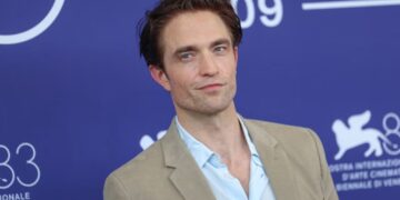 Robert Pattinson Hopes Chris Hansen Likes ‘Primetime’: ‘Something Magnetic About His Presence’