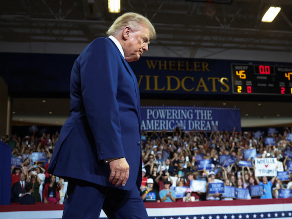 ‘Careening towards defeat’: Republican candidates rush to scrub Trump from their campaigns