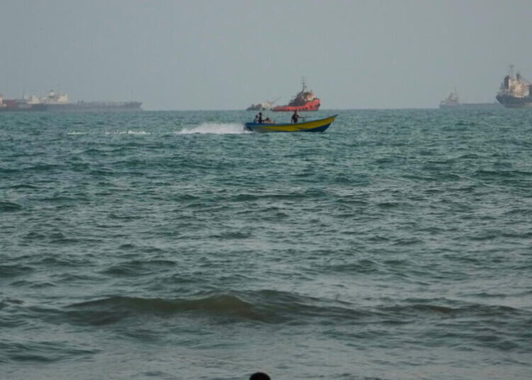 U.S. military hits 3 Iranian oil tankers after saying Navy warships were targeted with missiles