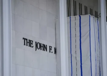 Kennedy Center ceiling collapse spurs Trumpworld uproar: ‘Warning we can’t ignore’