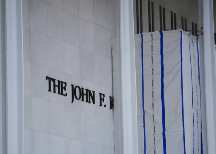 Kennedy Center ceiling collapse spurs Trumpworld uproar: ‘Warning we can’t ignore’