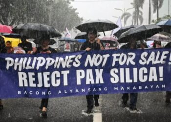 ASEAN can still hedge between America and China on AI. It needs to get its act together first