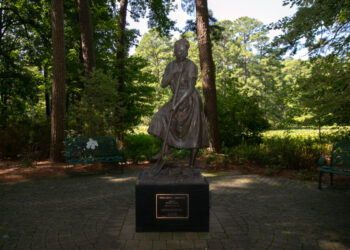 Black workers built a garden they couldn’t visit. A new memorial honors them.