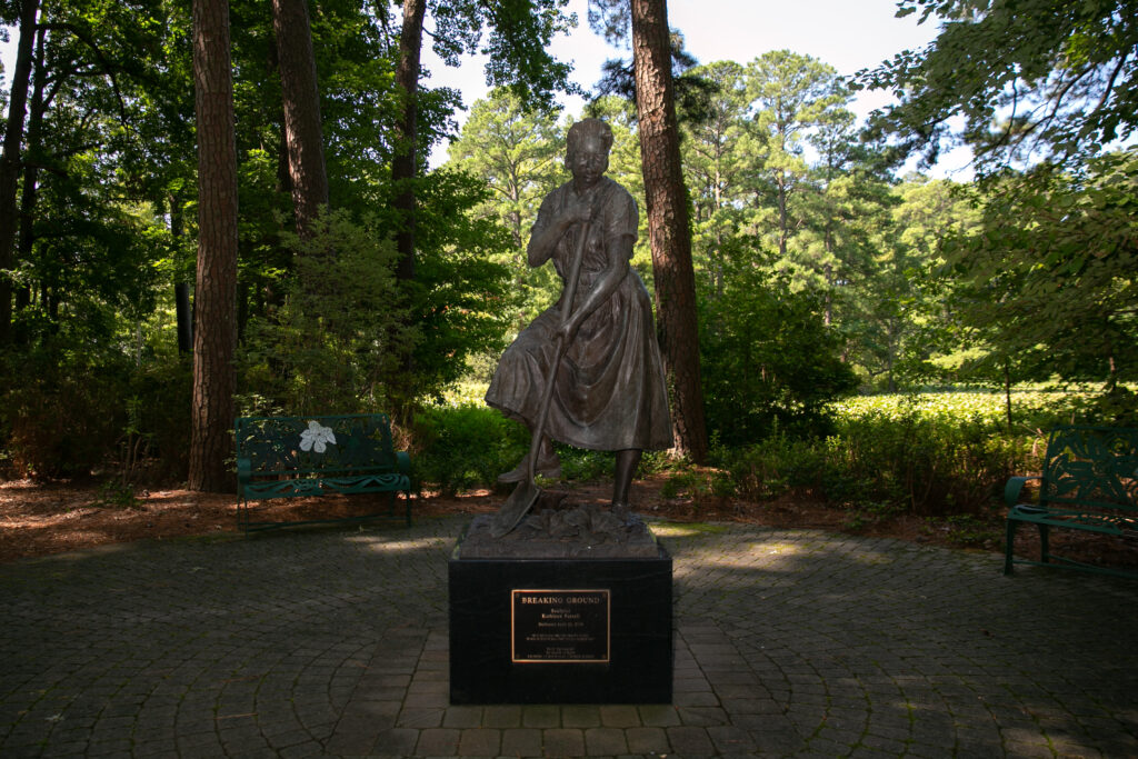 Black workers built a garden they couldn’t visit. A new memorial honors them.