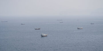 Iran’s Attacks Keep the Strait of Hormuz in a Lethal Stalemate