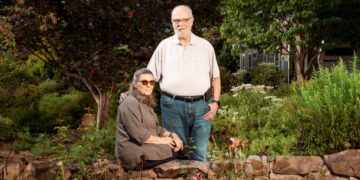 Getting Benefits of Retirement Home Care, at Your Own Home